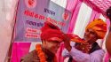 प्रशासन गांव के संग: एसडीएम कटारा के उपजिला प्रमुख डागर ने बांधी पगड़ी